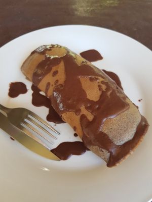 Chocolate and banana pancake at Villa Sandra in Malapascua Island