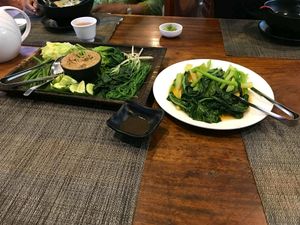 Fried Chinese Kale and Khmer Stew at Yuan Sheng Vegetable Restaurant in Siem Reap