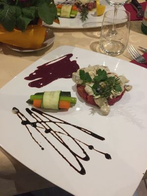 vegan burger with mushroom sauce at Hotel Rovere in Losone