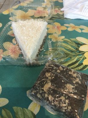 Vegan coconut cheesecake and Brownie at Joy's Place in Kihei