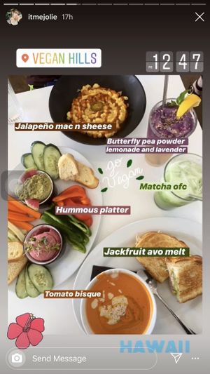 10/10 food at Vegan Hills in Honolulu