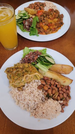 Menu del Dia with vegan Lasagne at Vegecetera in Blumenau