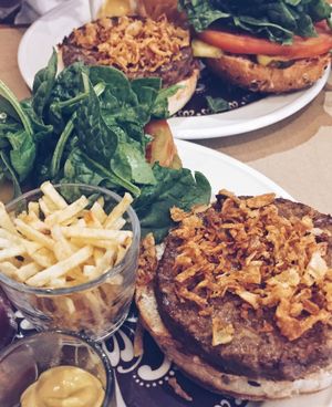 vegan burgers at Green Zone in Gijon