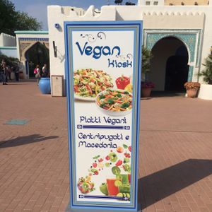 vegan kiosk at Vegan Kiosk in Castelnuovo Del Garda