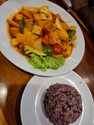 Sweet Sour Tofu Dish at Tofu Kitchen in Koh Chang