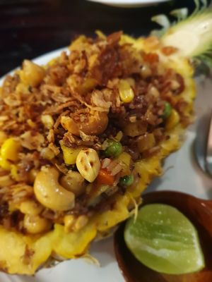 Pinnapple Fried Rice at Tofu Kitchen in Koh Chang