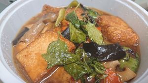 NTD 220 鐵板豆腐 stir fry tofu (take away) at Quán Shěng Yì Sù 全省藝素 in New Taipei City