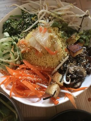 Bibimbap at Wegeguru in Warsaw