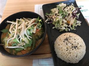 Mango curry with rice  at Wegeguru in Warsaw