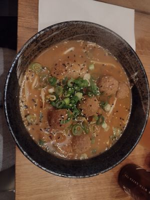Ramen with kimchi and vegan meatballs 😋 at Marco Polo Noodles in Bruges