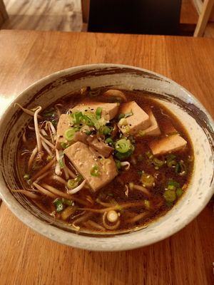 Noodles with tofu at Marco Polo Noodles in Bruges