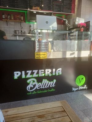  at Pizzeria Bellini in Duisburg
