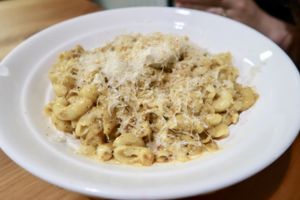 Mac n cheese at The Very Good Butchers in Victoria