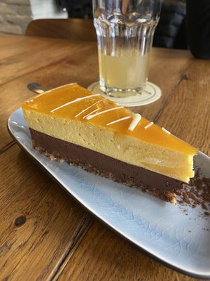   at SIGGIS v/gan dine & co. in Munich