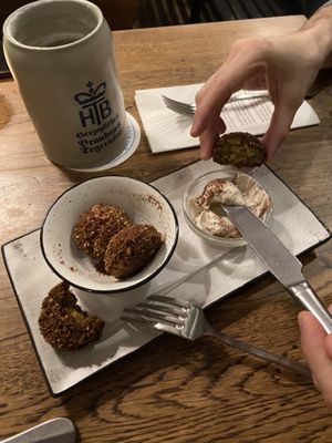   at SIGGIS v/gan dine & co. in Munich