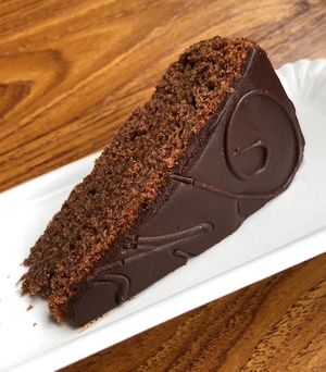 Sachertorte (zum mitnehmen, zuhause)  at SIGGIS v/gan dine & co. in Munich