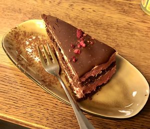 Shoko-Himbeere Kuchen   at SIGGIS v/gan dine & co. in Munich