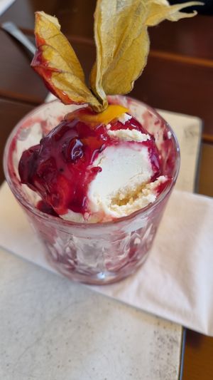 White chocolate mousse, more a buttery solid consistence though ;) at SIGGIS v/gan dine & co. in Munich