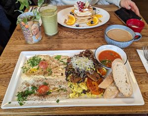  at SIGGIS v/gan dine & co. in Munich