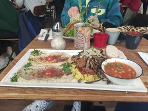  at SIGGIS v/gan dine & co. in Munich