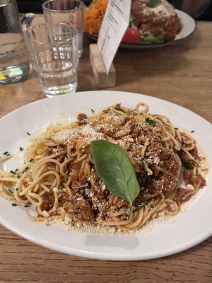 Tutto bene   at SIGGIS v/gan dine & co. in Munich