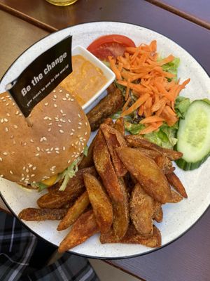 Vegan burger  at SIGGIS v/gan dine & co. in Munich