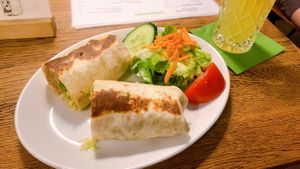 Basic Wrap  at SIGGIS v/gan dine & co. in Munich