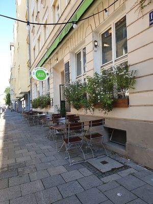Außen at SIGGIS v/gan dine & co. in Munich