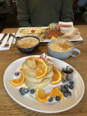   at SIGGIS v/gan dine & co. in Munich