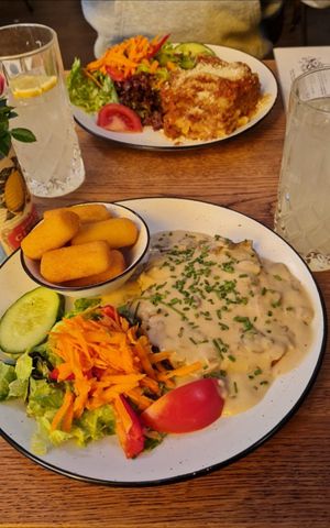  at SIGGIS v/gan dine & co. in Munich