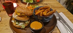 Burger at SIGGIS v/gan dine & co. in Munich