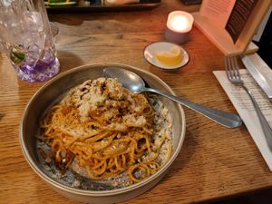  at SIGGIS v/gan dine & co. in Munich