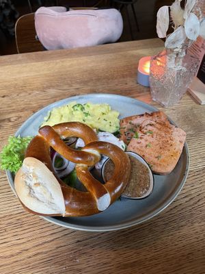   at SIGGIS v/gan dine & co. in Munich