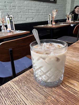 Oat Milk Lattee  at SIGGIS v/gan dine & co. in Munich