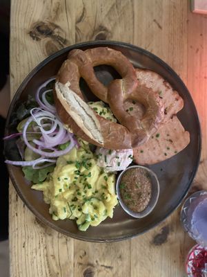 Minga (Breakfast)  at SIGGIS v/gan dine & co. in Munich