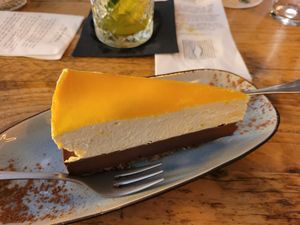  at SIGGIS v/gan dine & co. in Munich