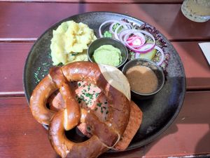 Minga Bavarian breakfast at SIGGIS v/gan dine & co. in Munich