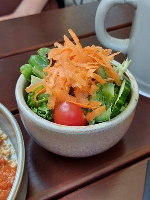 Side salad at SIGGIS v/gan dine & co. in Munich