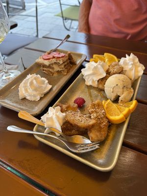 Tiramisu and sweet banana   at SIGGIS v/gan dine & co. in Munich