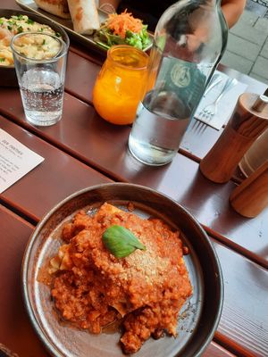  at SIGGIS v/gan dine & co. in Munich