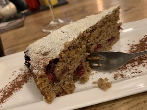 very good cake at SIGGIS v/gan dine & co. in Munich