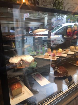Cakes  at SIGGIS v/gan dine & co. in Munich