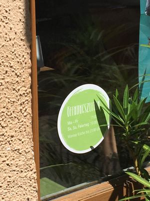 opening hours at SIGGIS v/gan dine & co. in Munich