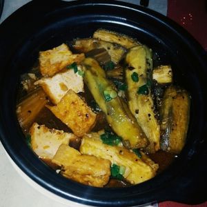 eggplant claypot at Nocturnal Artist in Hoi An