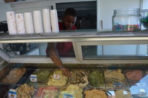 Amazing vegan ice cream at King's Ice Cream in Dimona