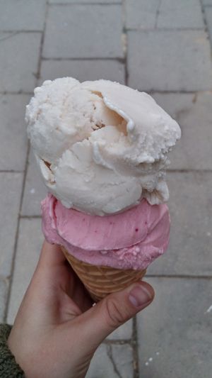 strawberry & vanilla at King's Ice Cream in Dimona