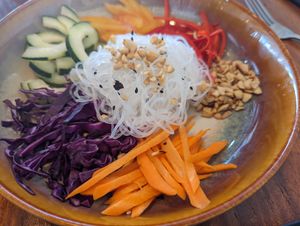 Viet rice noodle and veggie starter at SHAKA - Bohol in Panglao
