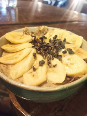 Banana and peanut bowl at SHAKA - Bohol in Panglao