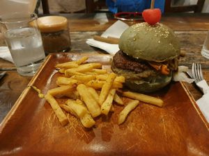 Burger at SHAKA - Bohol in Panglao
