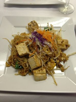 tofu pad thai at Za-Onn Thai House in Wallingford